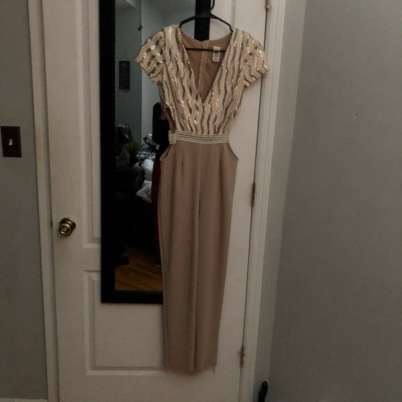 Sexy playful jumpsuit - Picture 3 of 9